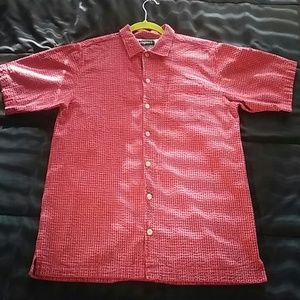 Mens short sleeve red plad shirt